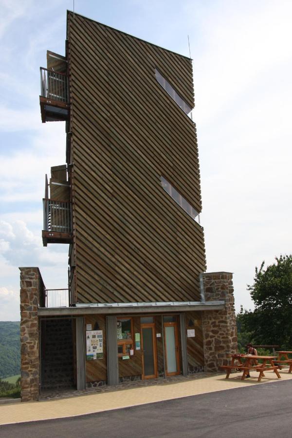 Orli Hnizdo At Chateau Novak Křivoklát Kültér fotó